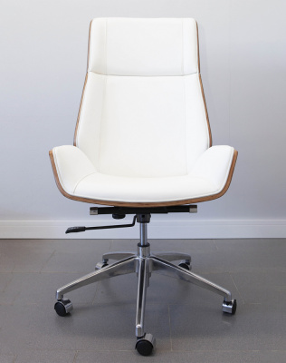 Кресло из натуральной кожи, каркас дерево арт. FX-BC06 - купить в Самаре. Цена 34 820.52 руб.